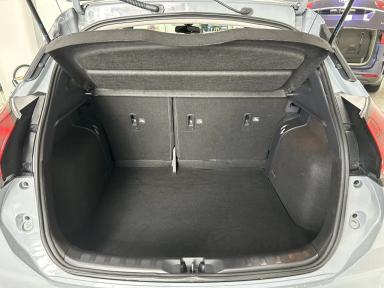 Nissan Kicks 2023 - Thumbnail 17