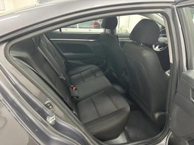 Hyundai Elantra 2020 - Thumbnail 3