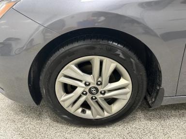Hyundai Elantra 2020 - Thumbnail 10