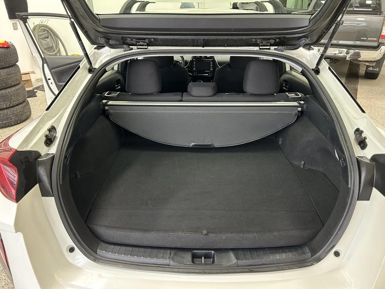 Toyota Prius Prime 2020 - Image 6