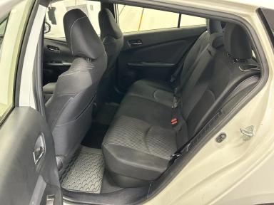 Toyota Prius Prime 2020 - Thumbnail 8