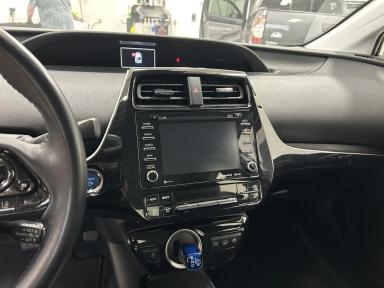 Toyota Prius Prime 2020 - Thumbnail 11