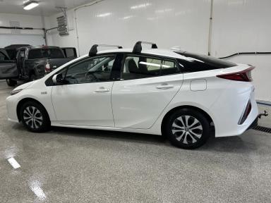 Toyota Prius Prime 2020 - Thumbnail 16
