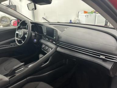 Hyundai Elantra 2022 - Thumbnail 12