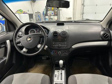 Chevrolet Aveo 2011 - Thumbnail 15