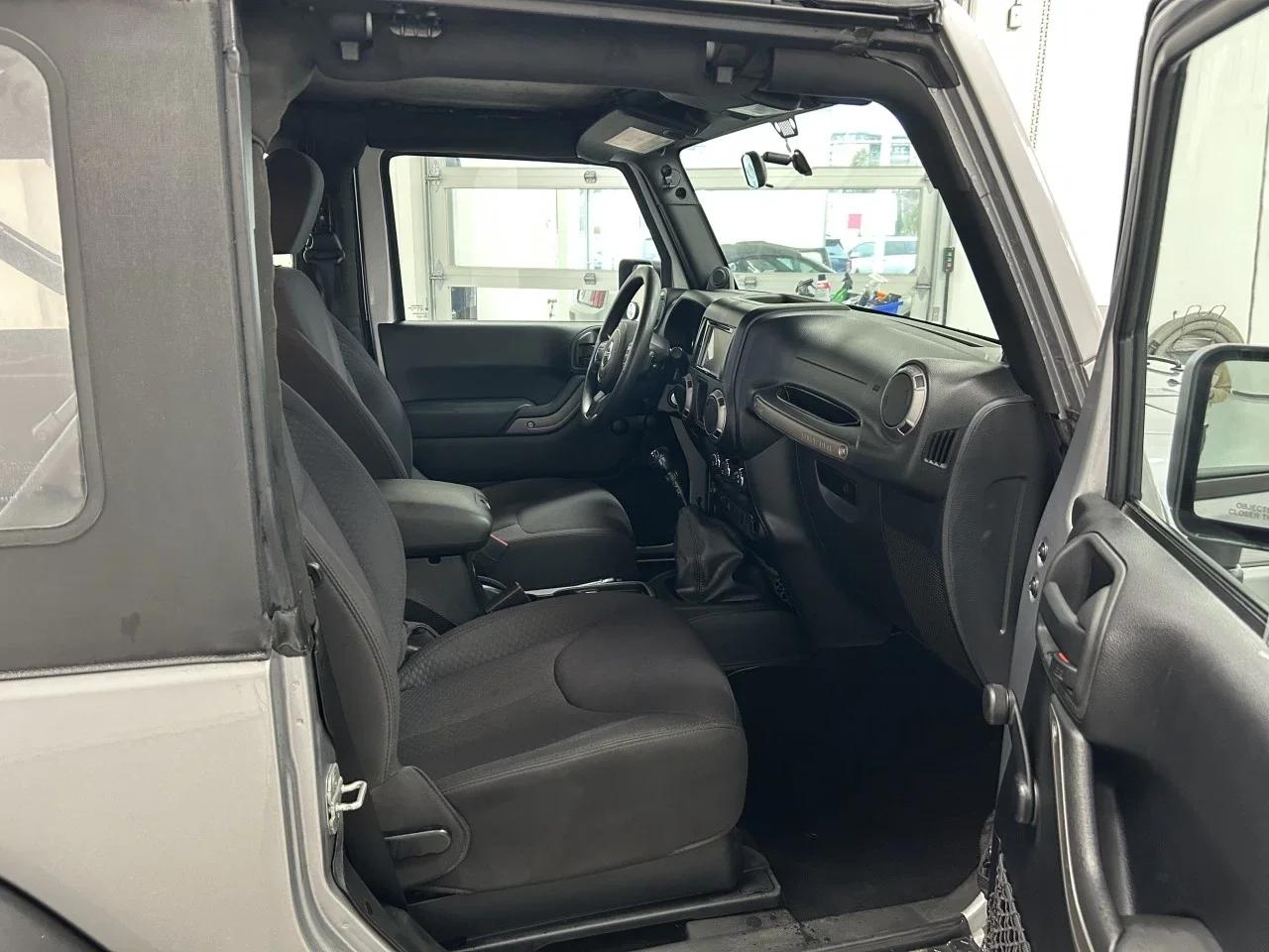 Jeep Wrangler 2013 - Image 2