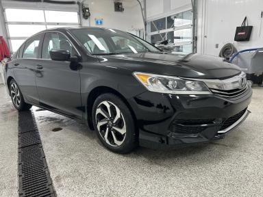 Honda Accord 2016 - Thumbnail 3