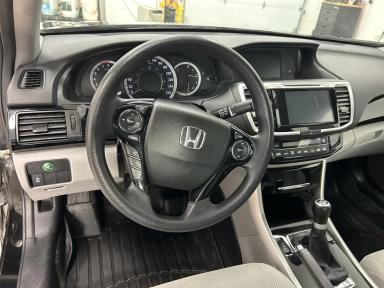 Honda Accord 2016 - Thumbnail 11