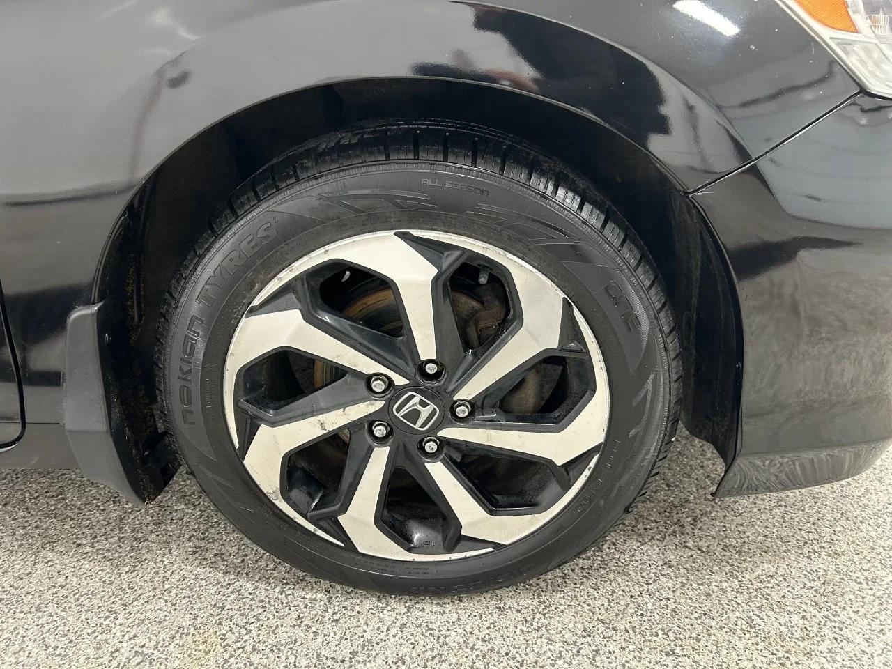 Honda Accord 2016 - Image 15