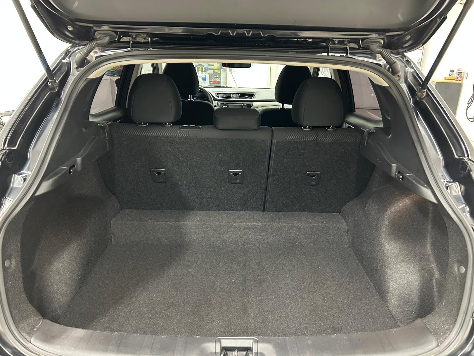 Nissan Qashqai 2018 - Image 13