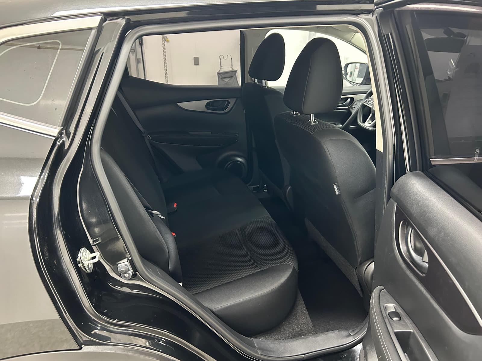 Nissan Qashqai 2018 - Image 14