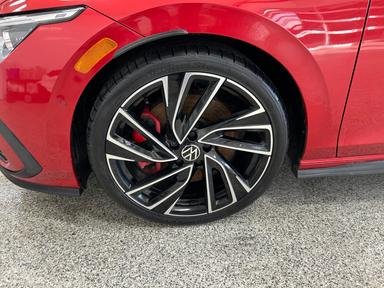 Volkswagen Golf GTI 2022 - Thumbnail 2
