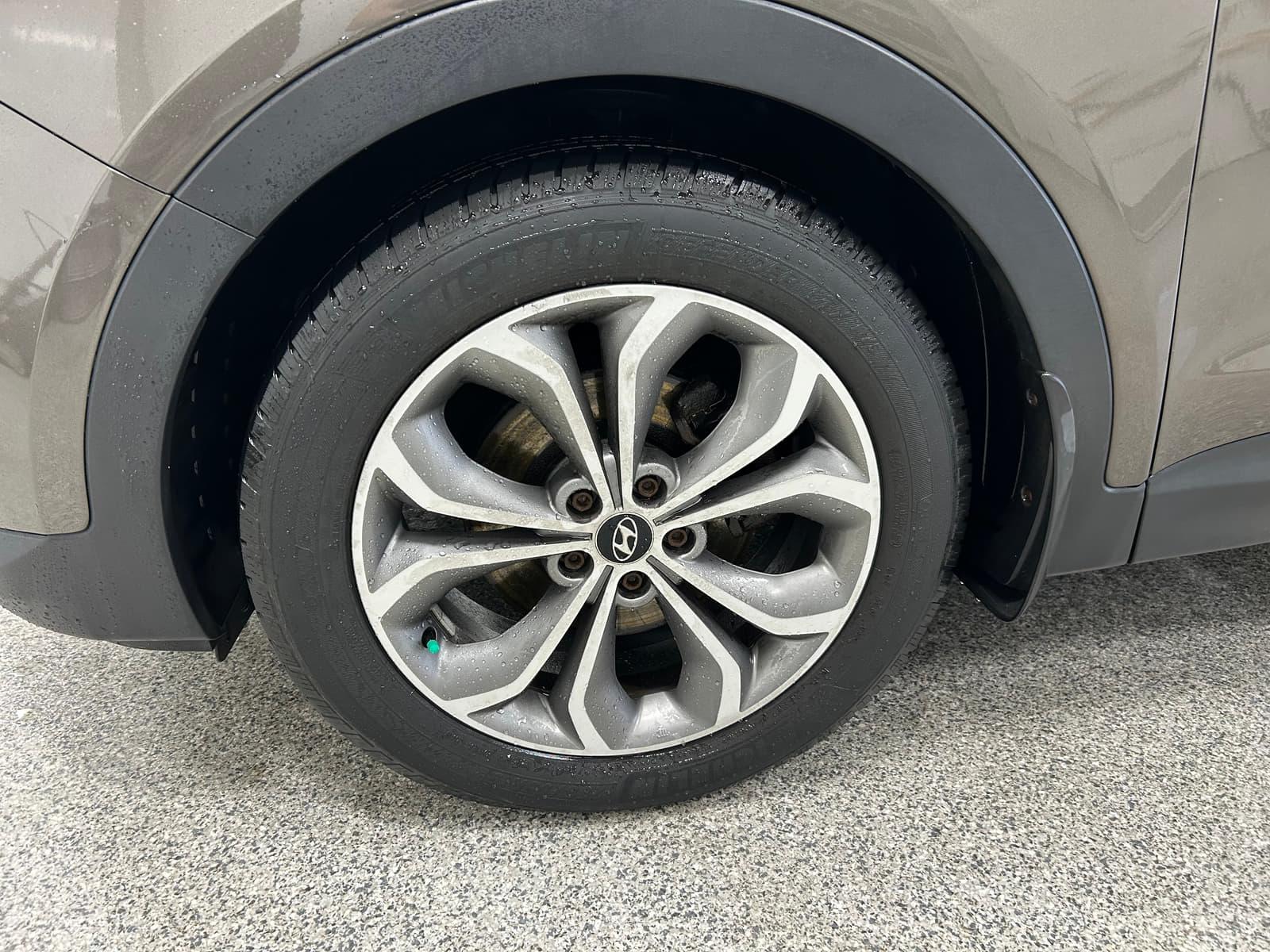 Hyundai Santa Fe 2013 - Image 2