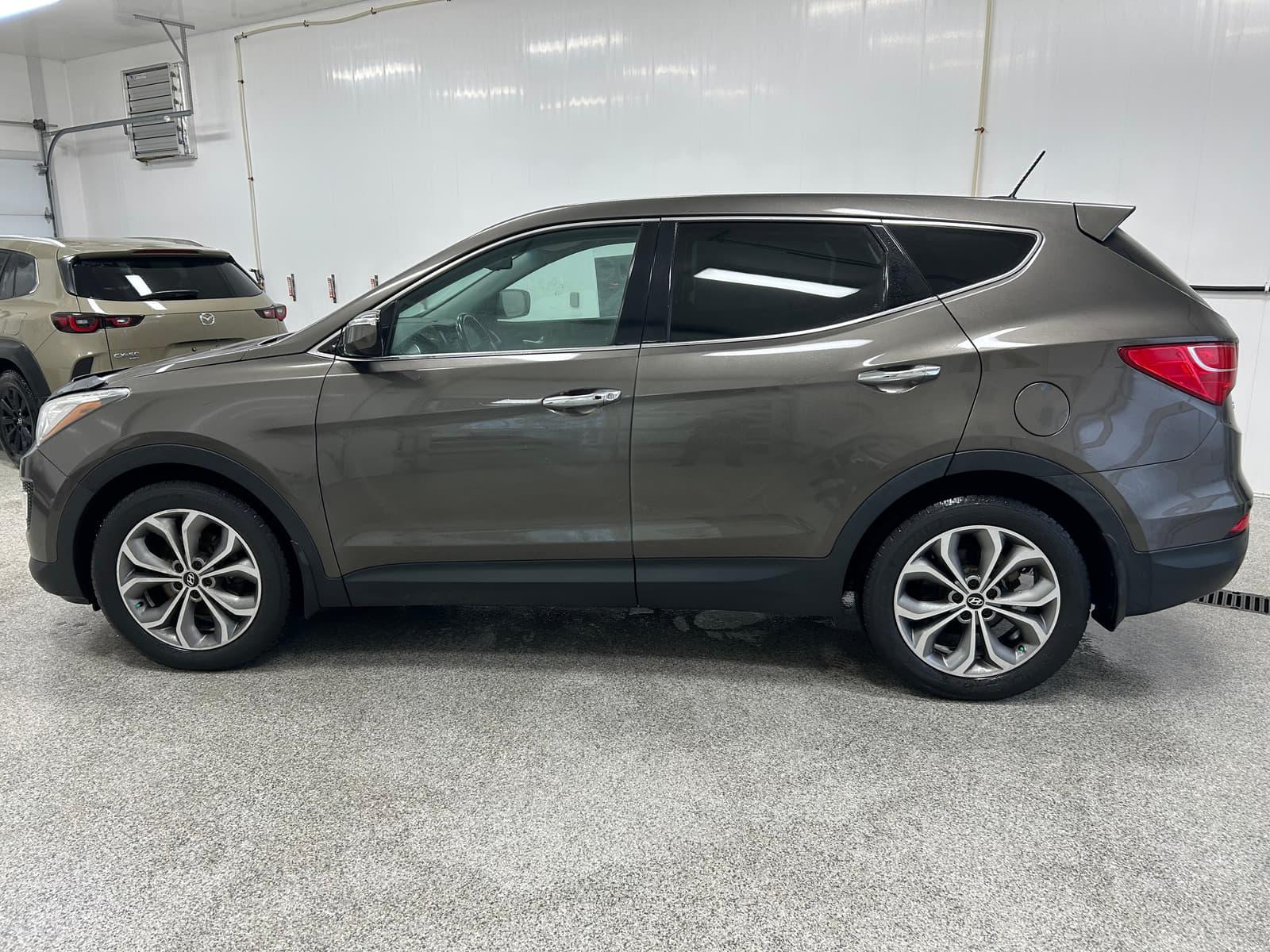 Hyundai Santa Fe 2013 - Image 3