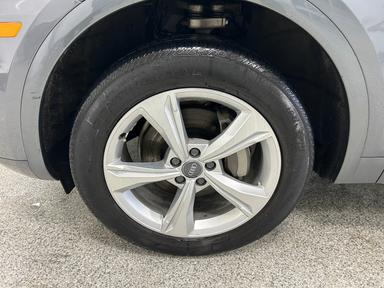 Audi Q5 2018 - Thumbnail 2