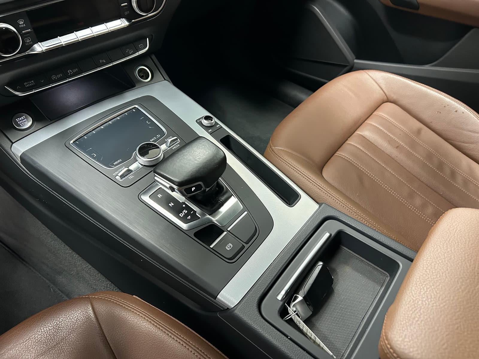 Audi Q5 2018 - Image 13