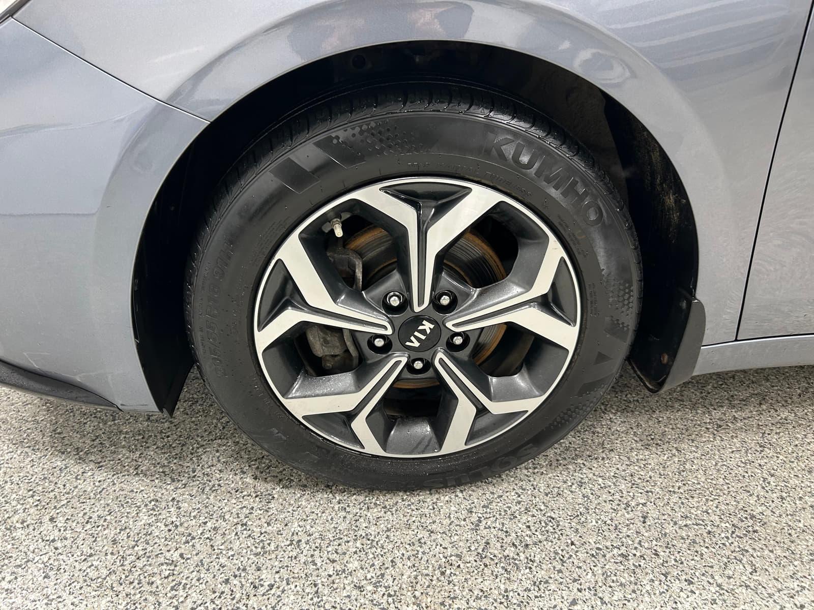 Kia Forte 2019 - Image 2