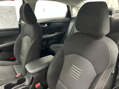 Kia Forte 2019 - Thumbnail 10