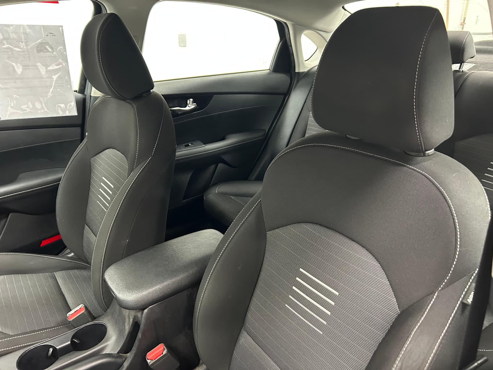 Kia Forte 2019 - Image 10