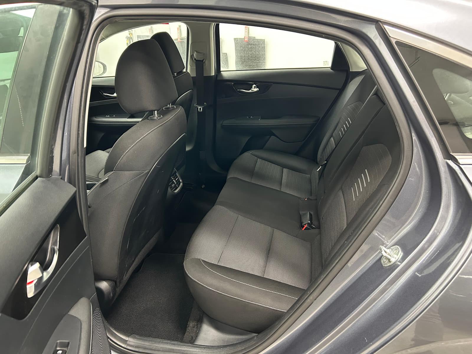 Kia Forte 2019 - Image 15