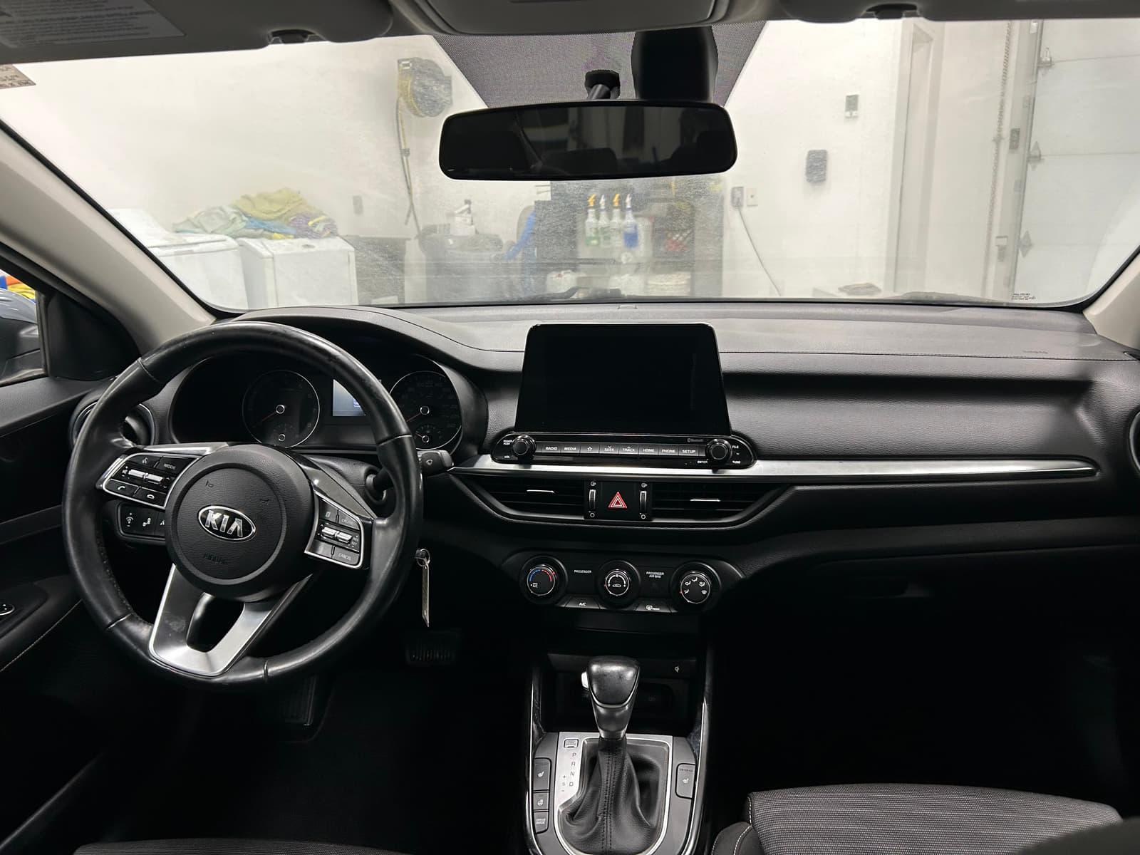 Kia Forte 2019 - Image 18