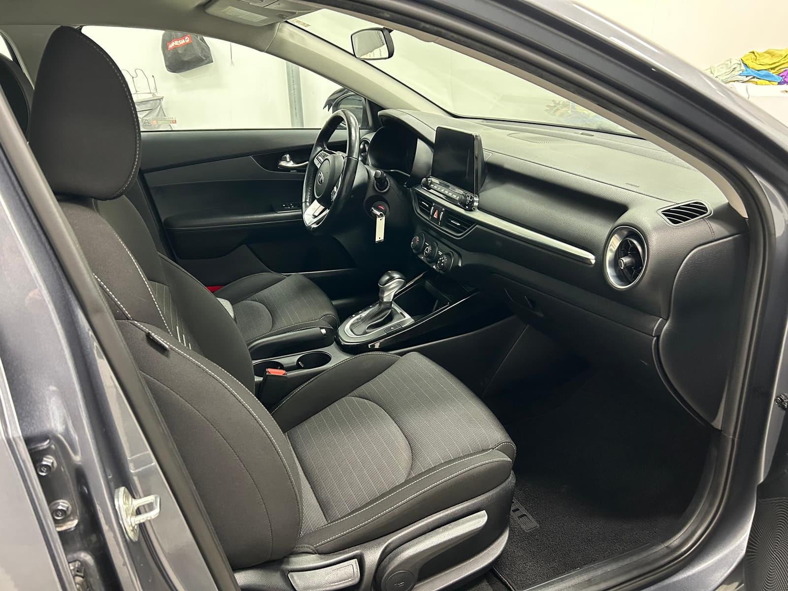 Kia Forte 2019 - Image 19