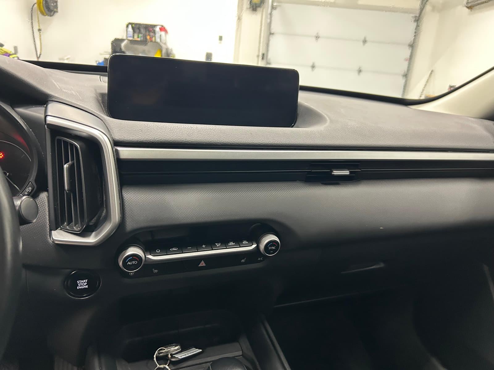 Mazda CX-50 2023 - Image 12