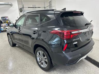 Kia Seltos 2021 - Thumbnail 4