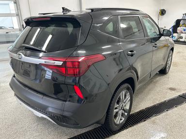 Kia Seltos 2021 - Thumbnail 6