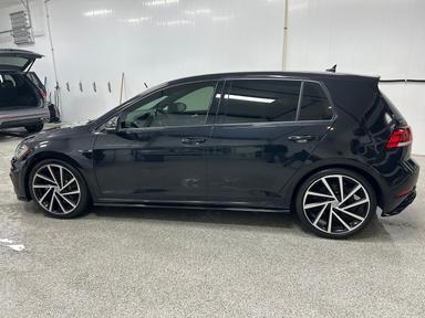 Volkswagen Golf R 2018 - Thumbnail 2