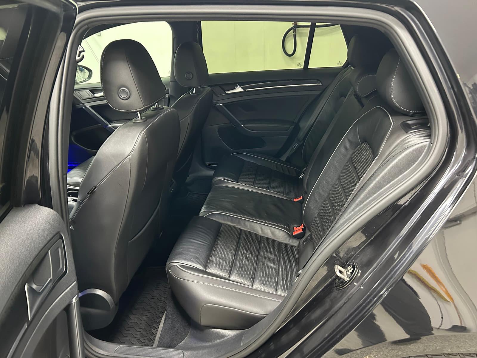 Volkswagen Golf R 2018 - Image 14