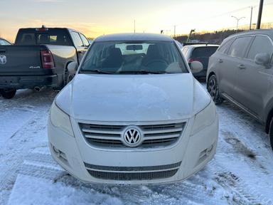 Volkswagen Tiguan 2010 - Thumbnail 2