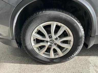 Nissan Rogue 2017 - Thumbnail 2