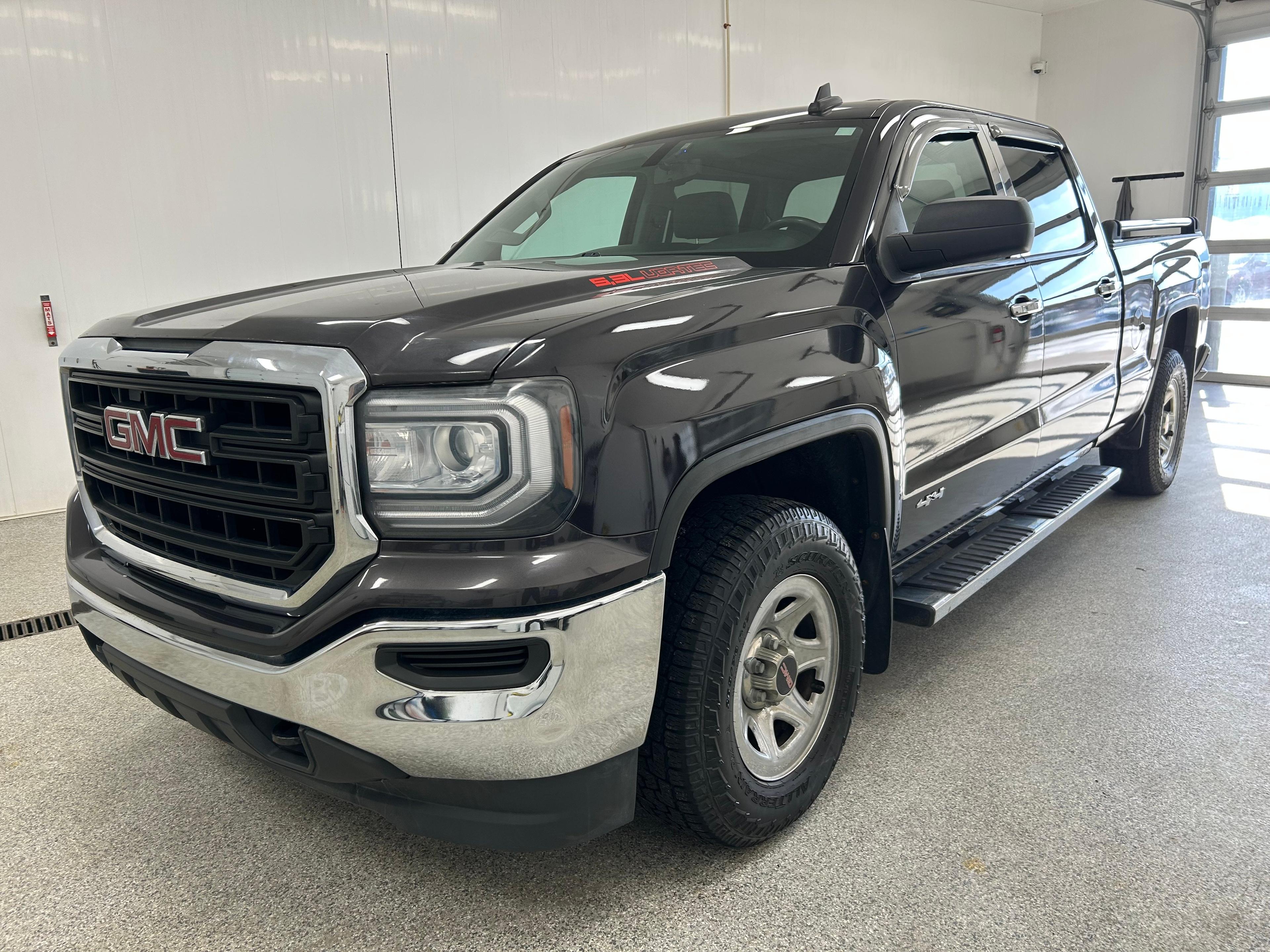GMC Sierra 1500 2016 - Image 1