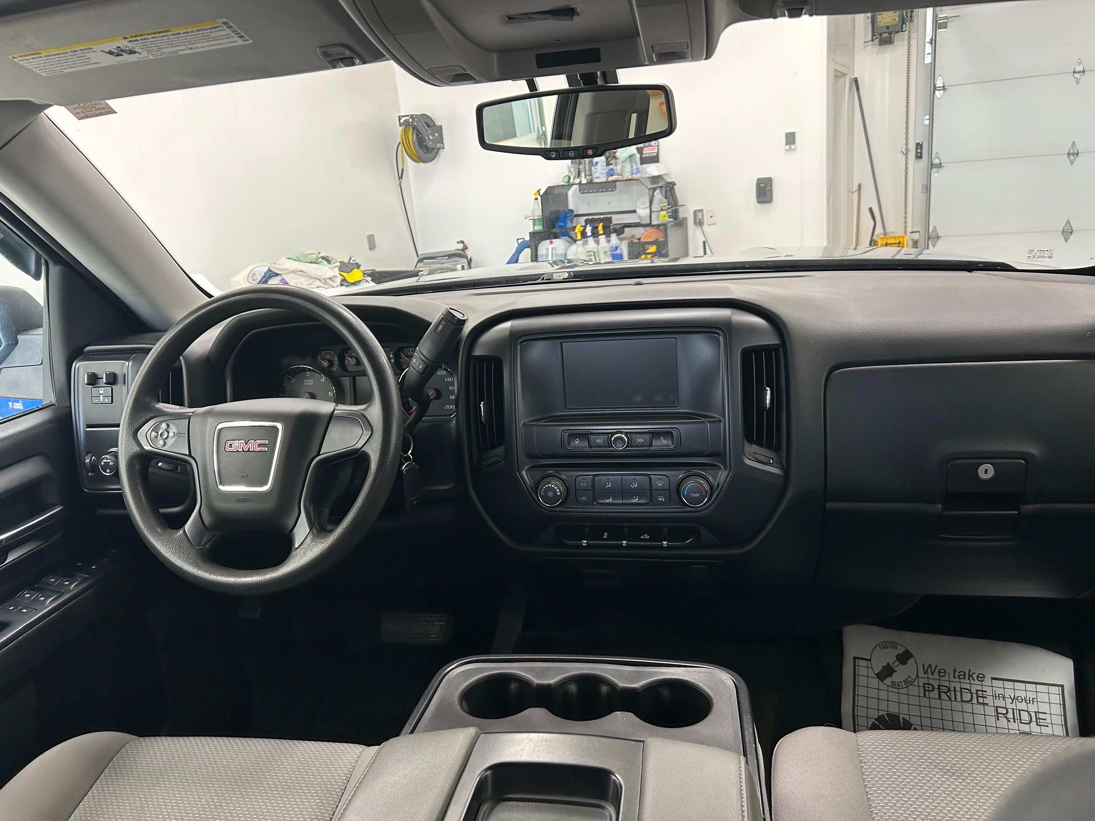 GMC Sierra 1500 2016 - Image 18