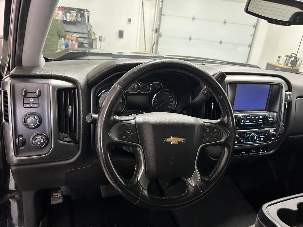 Chevrolet Silverado 1500 2019 - Image 4