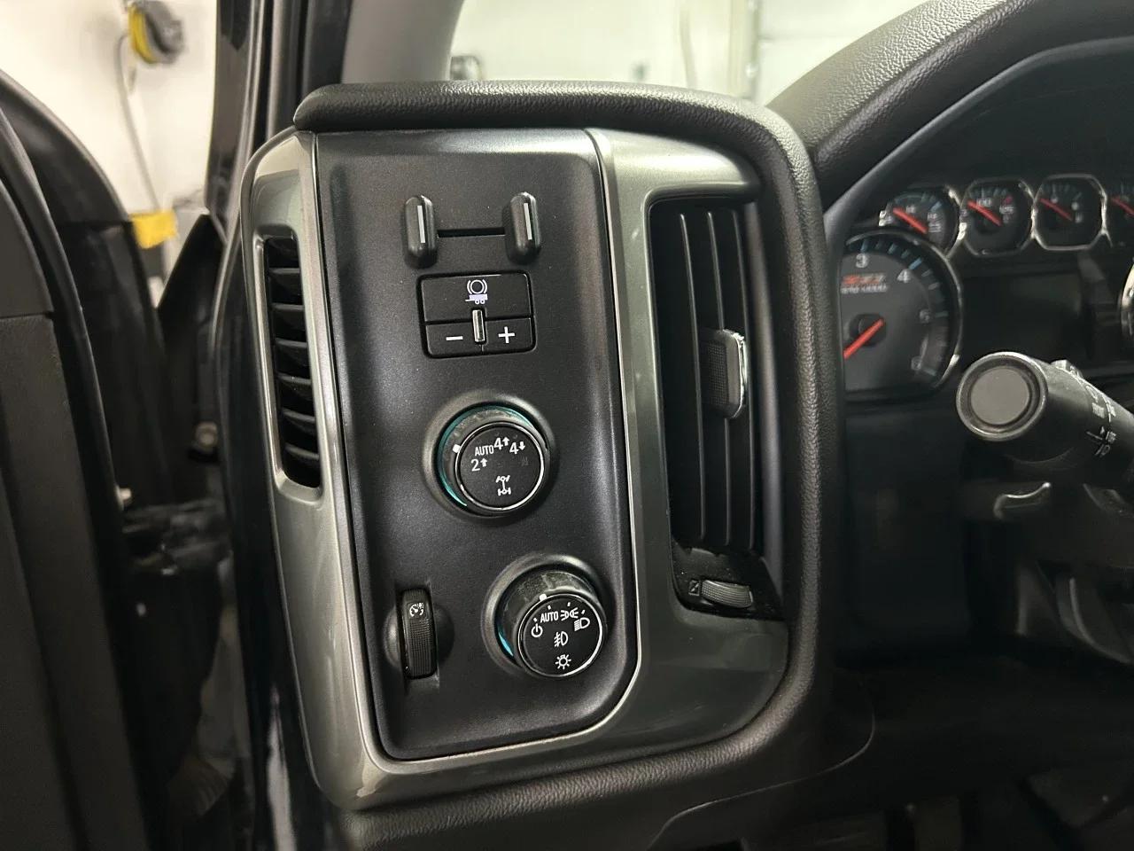 Chevrolet Silverado 1500 2019 - Image 8