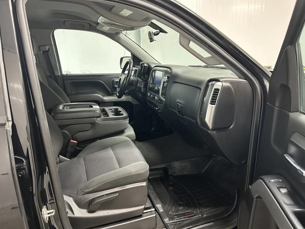 Chevrolet Silverado 1500 2019 - Image 16