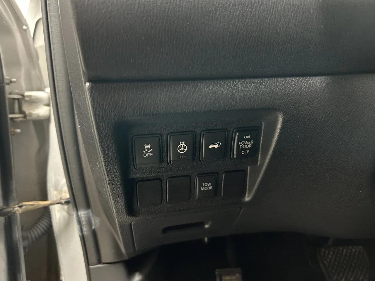 Nissan Pathfinder 2016 - Image 2