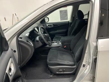 Nissan Pathfinder 2016 - Thumbnail 14