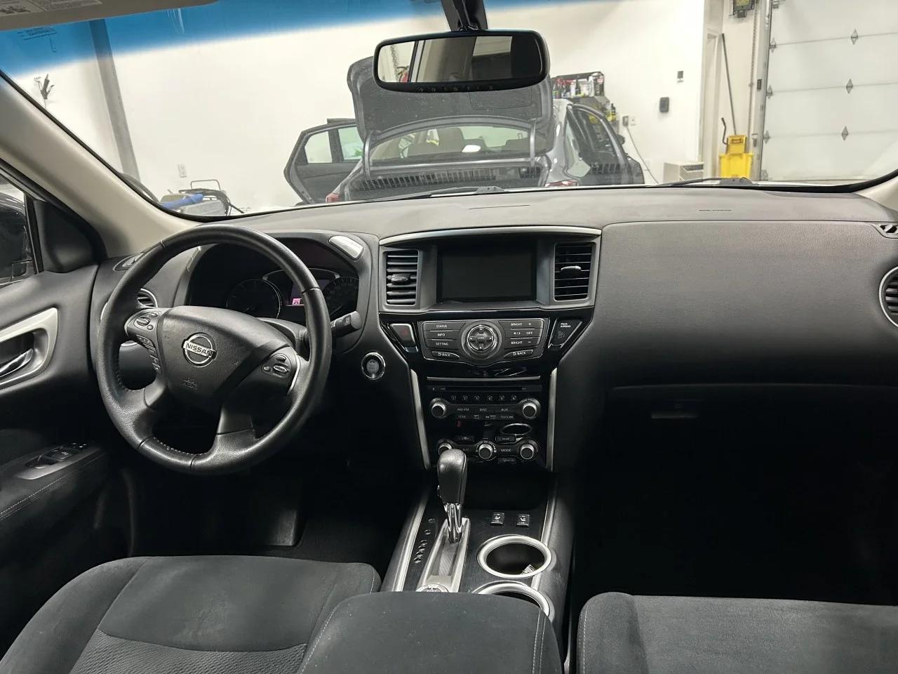 Nissan Pathfinder 2016 - Image 15