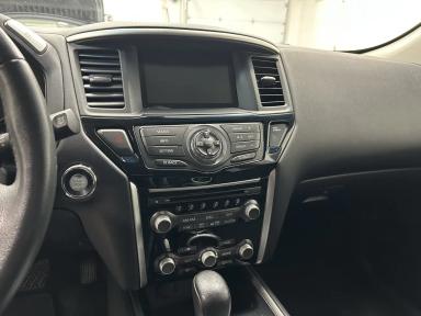 Nissan Pathfinder 2016 - Thumbnail 17