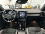 Volvo XC40 2022 - Thumbnail 17