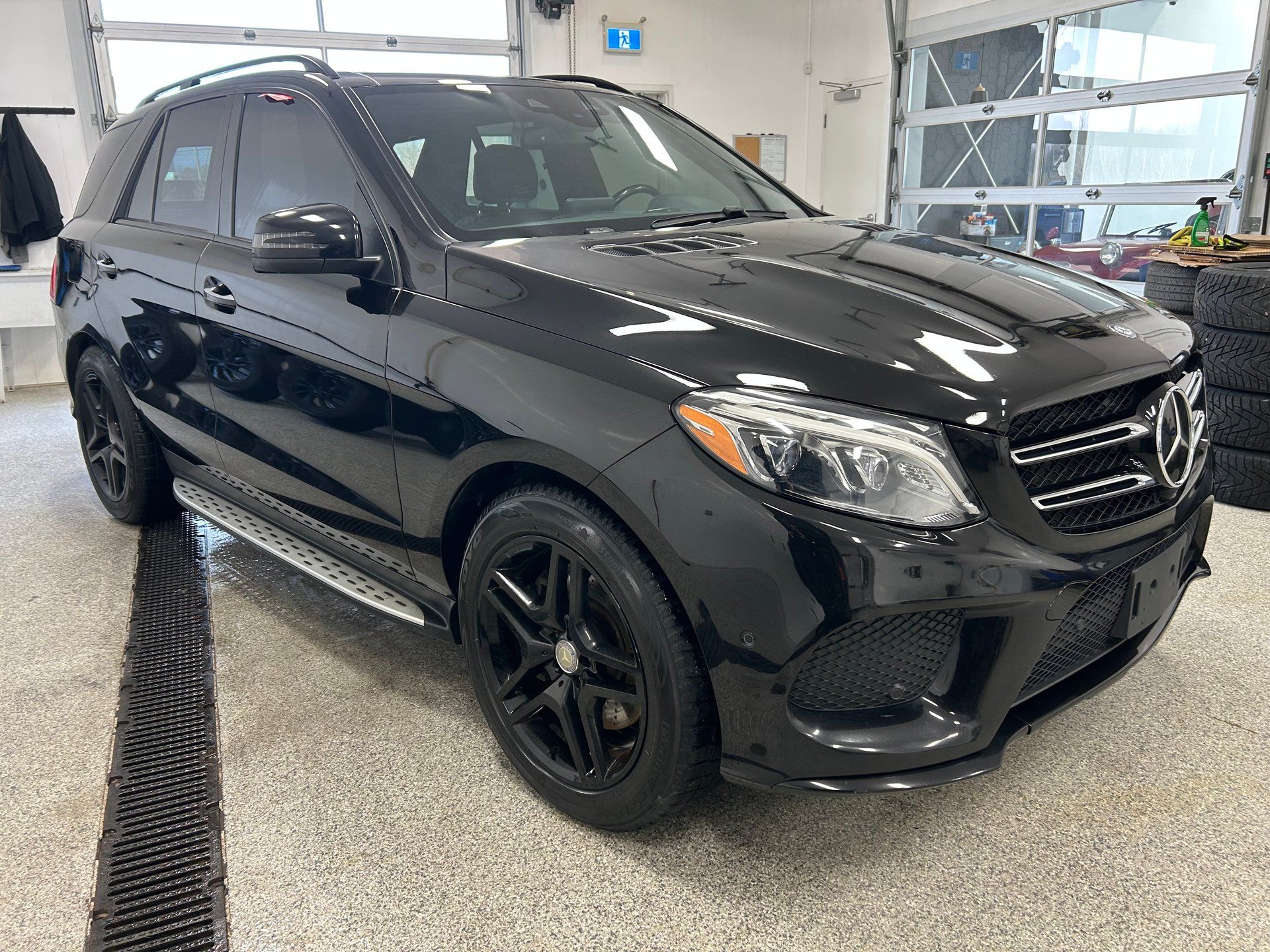 Mercedes-Benz GLE 550 2016 - Thumbnail 6