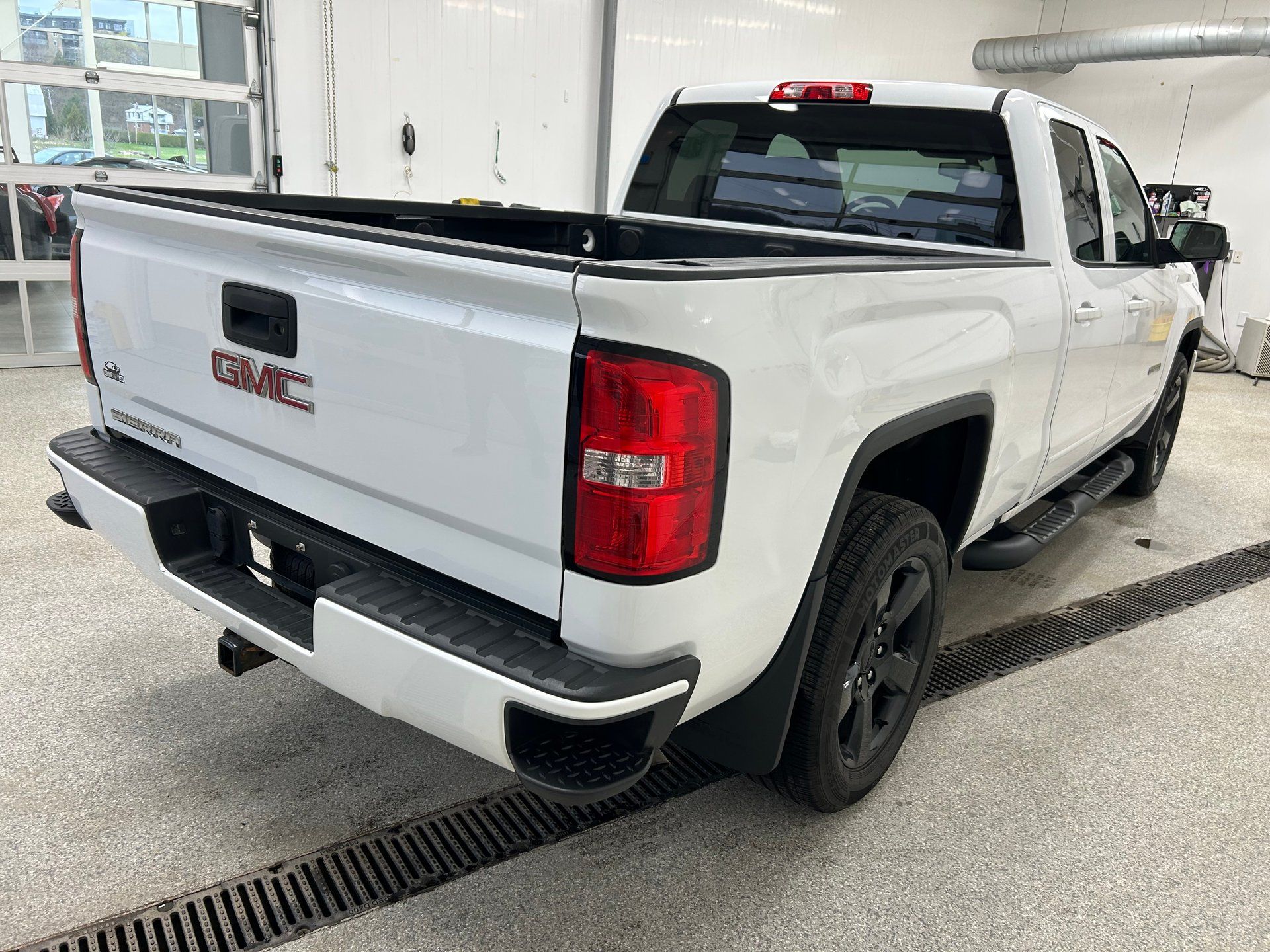 GMC Sierra 1500 2016 - Thumbnail 6