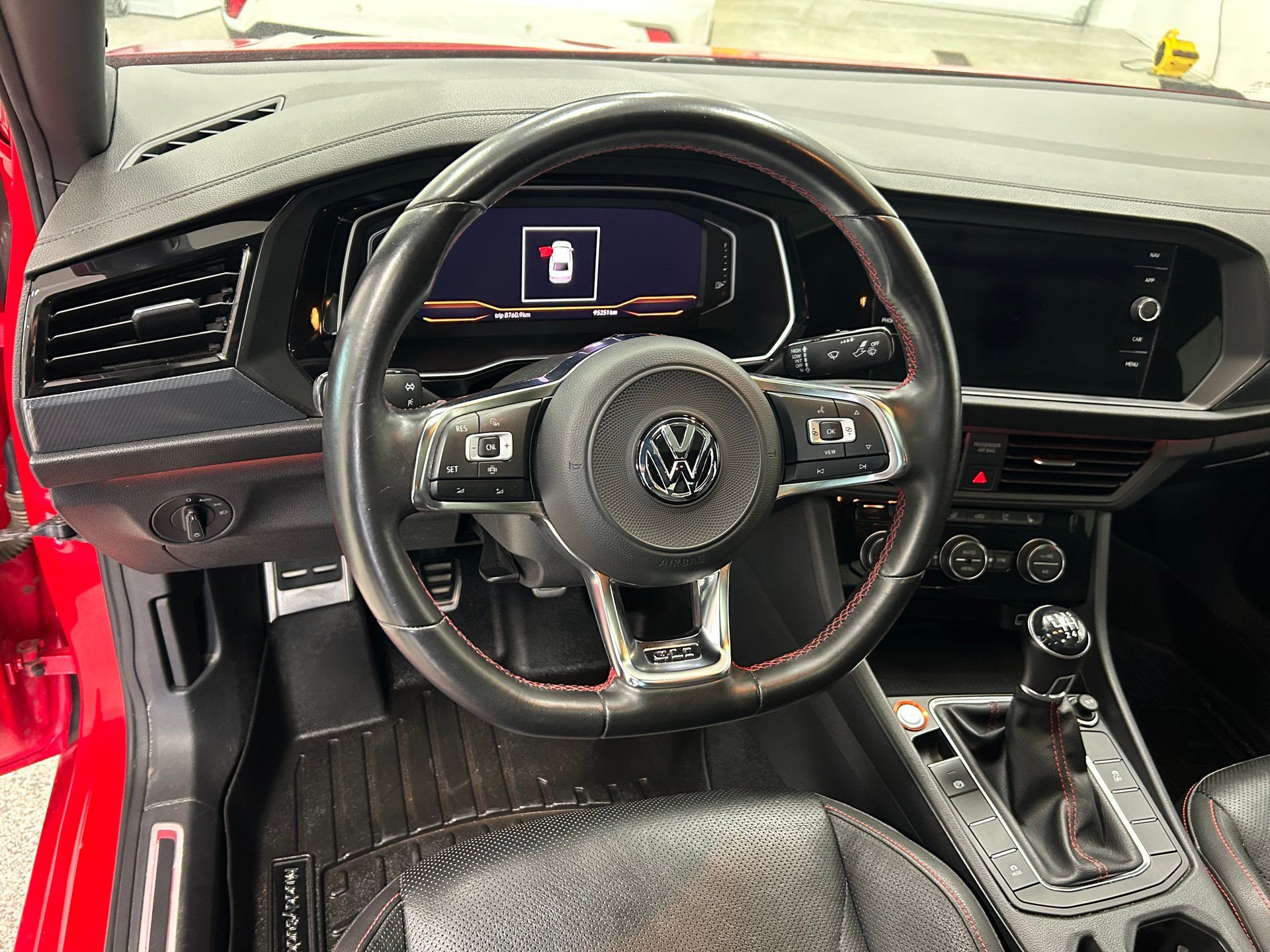 Volkswagen Jetta GLI 2019 - Thumbnail 11