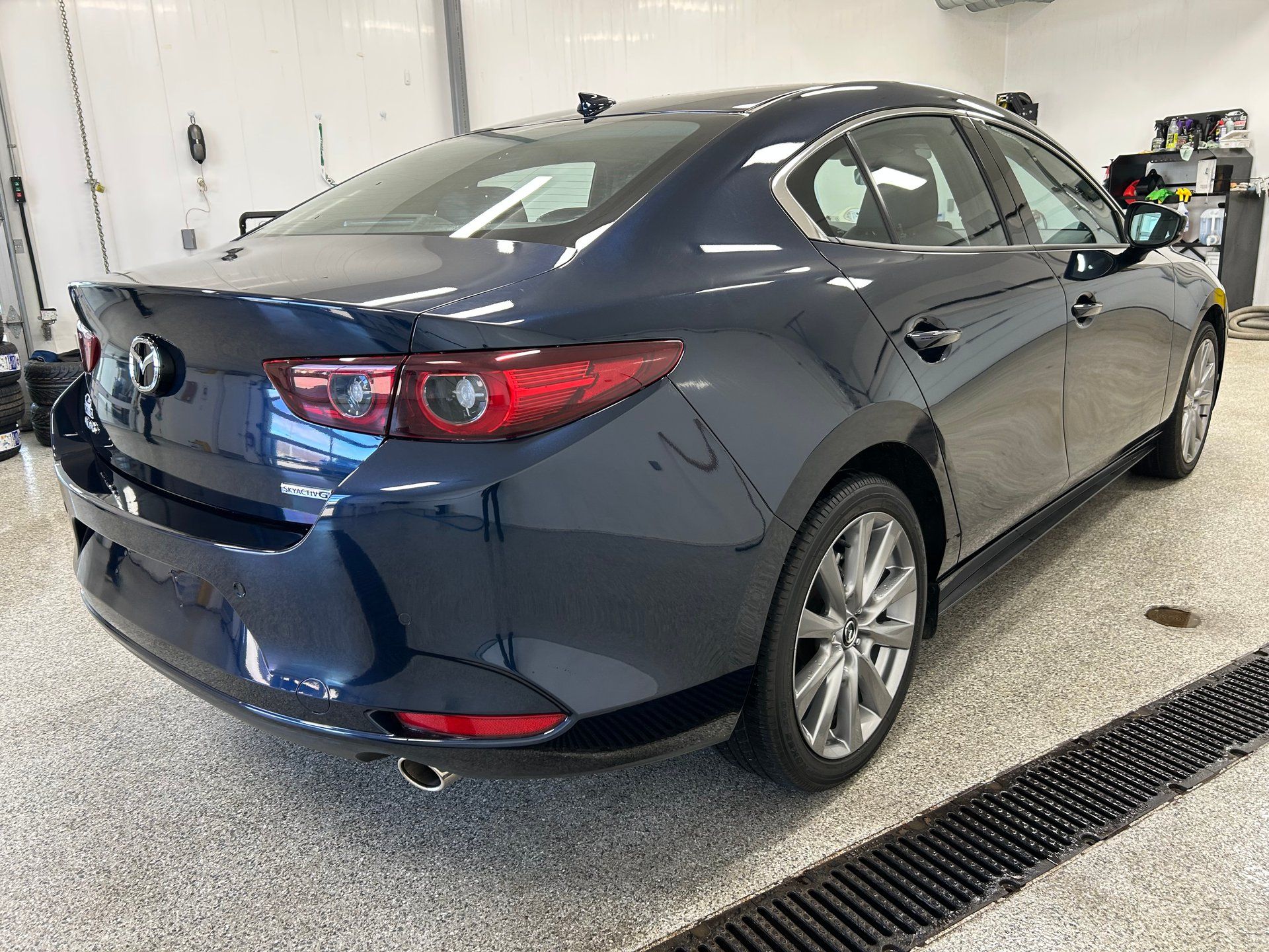 Mazda Mazda3 2025 - Thumbnail 6