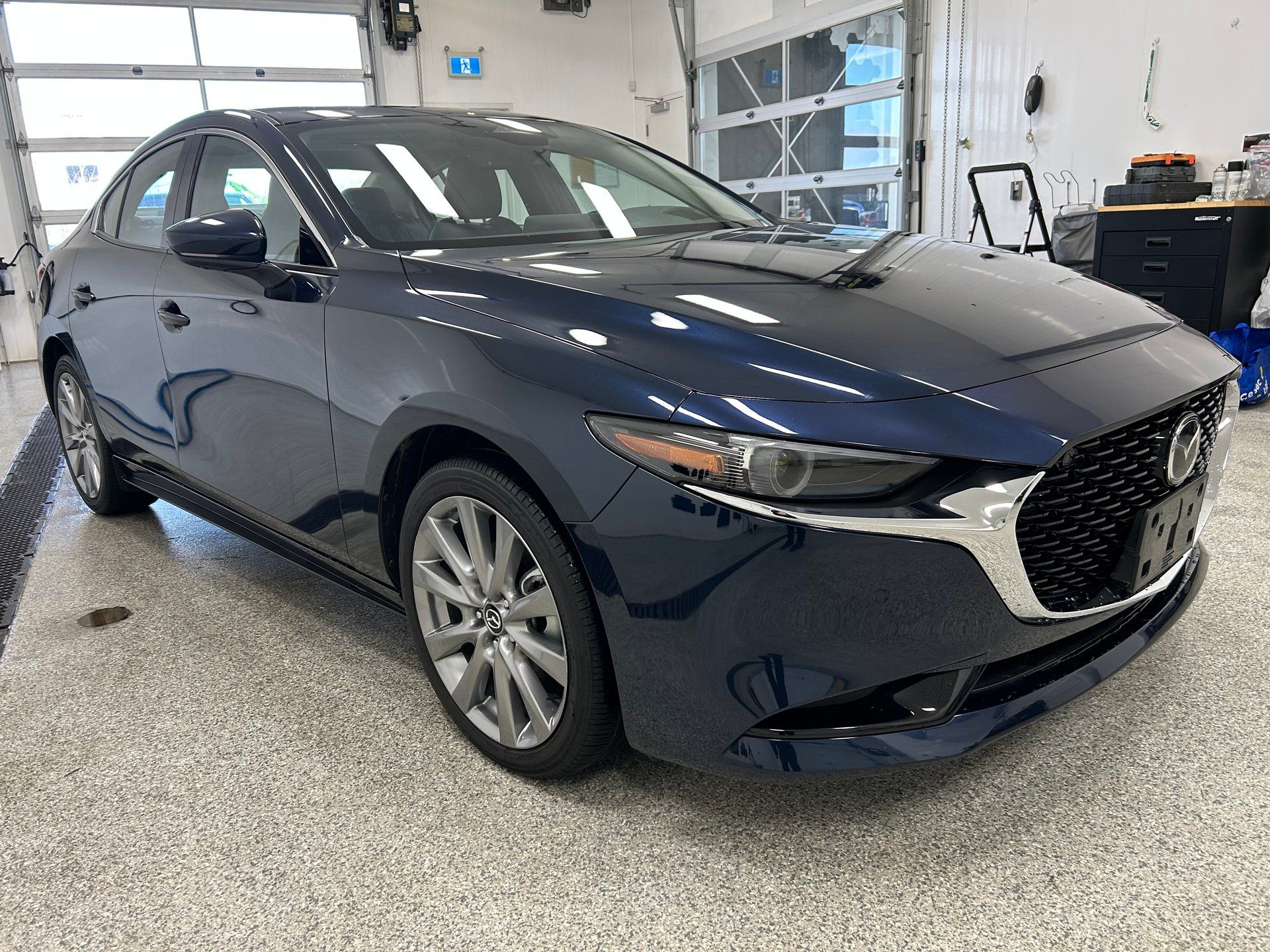 Mazda Mazda3 2025 - Thumbnail 7