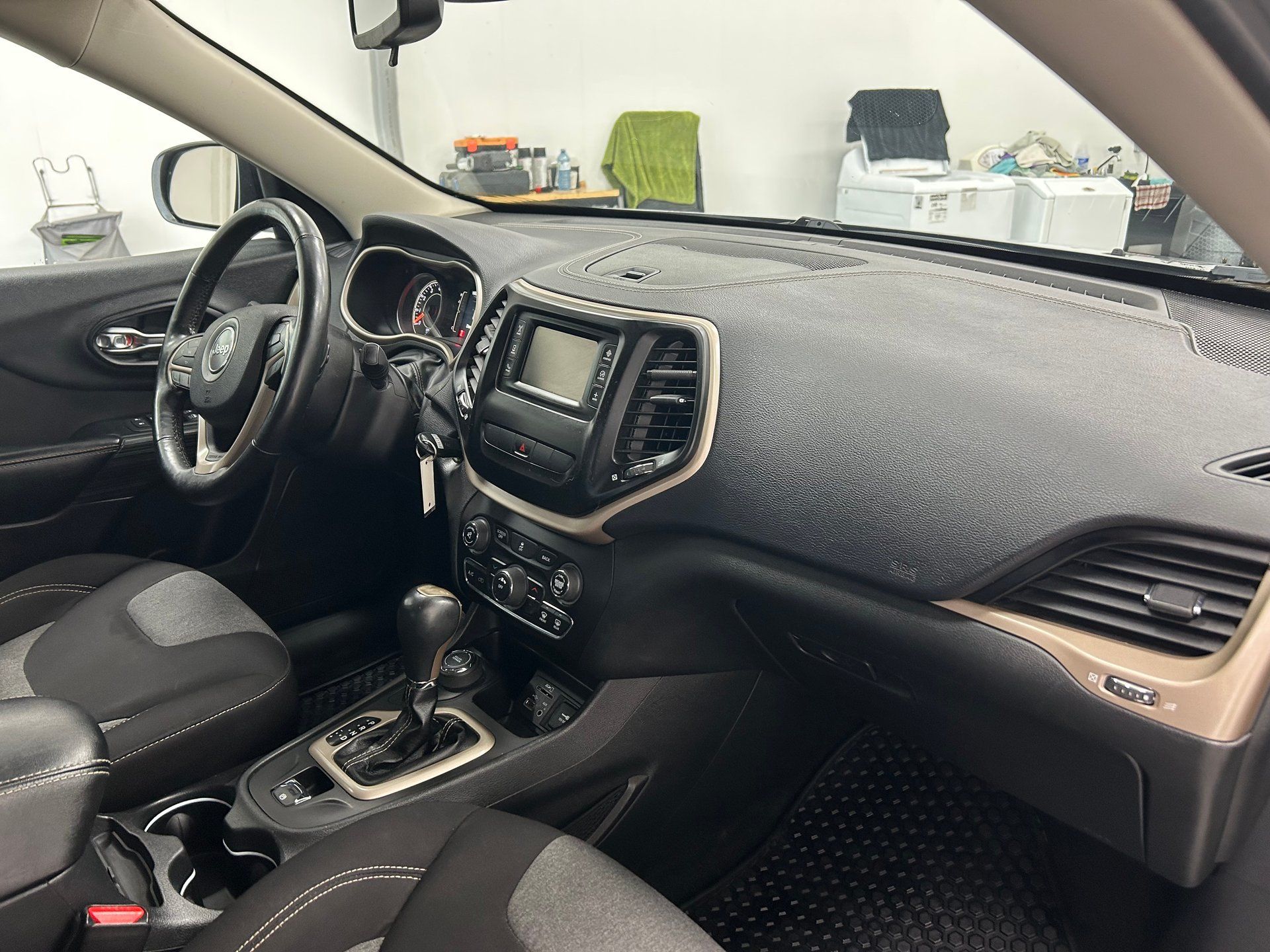 Jeep Cherokee 2014 - Thumbnail 18