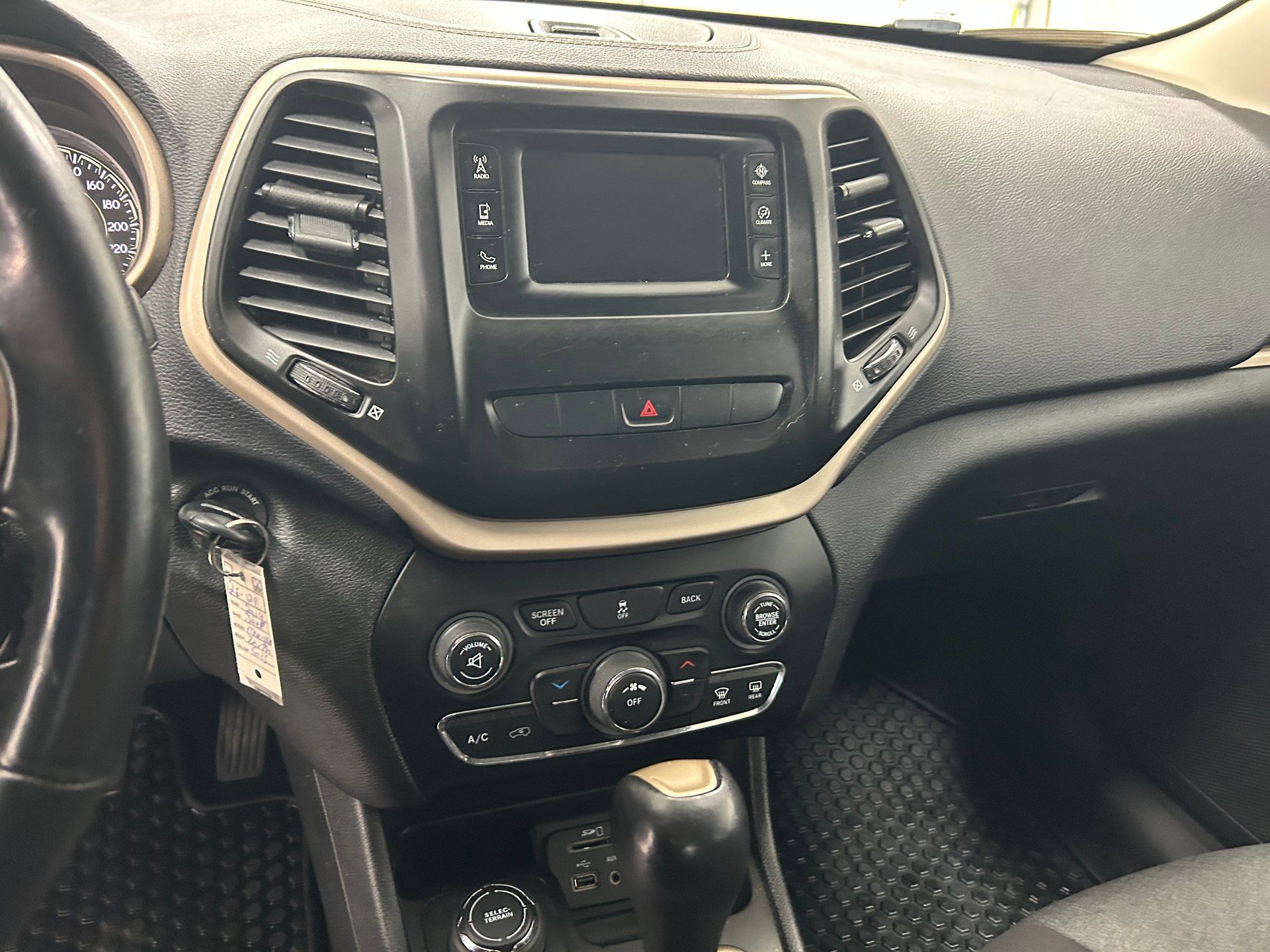 Jeep Cherokee 2014 - Thumbnail 11